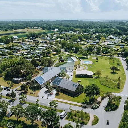 Linde 13 - Sea La Vie - Klepperstee