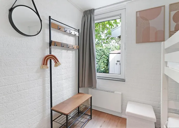 Linde 13 - Sea La Vie - Klepperstee * آودورب